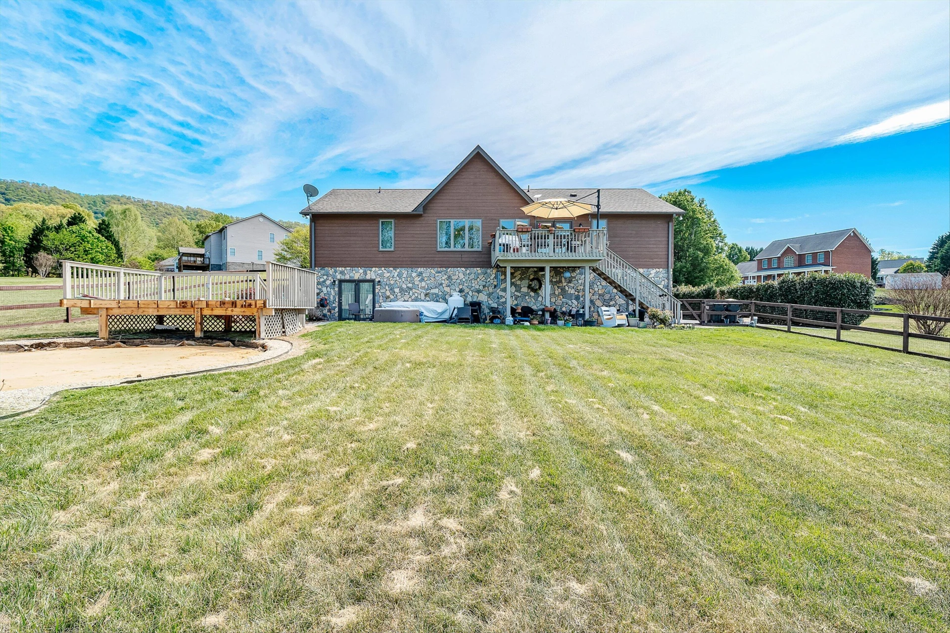 384 Deer Haven DR - Photo 52