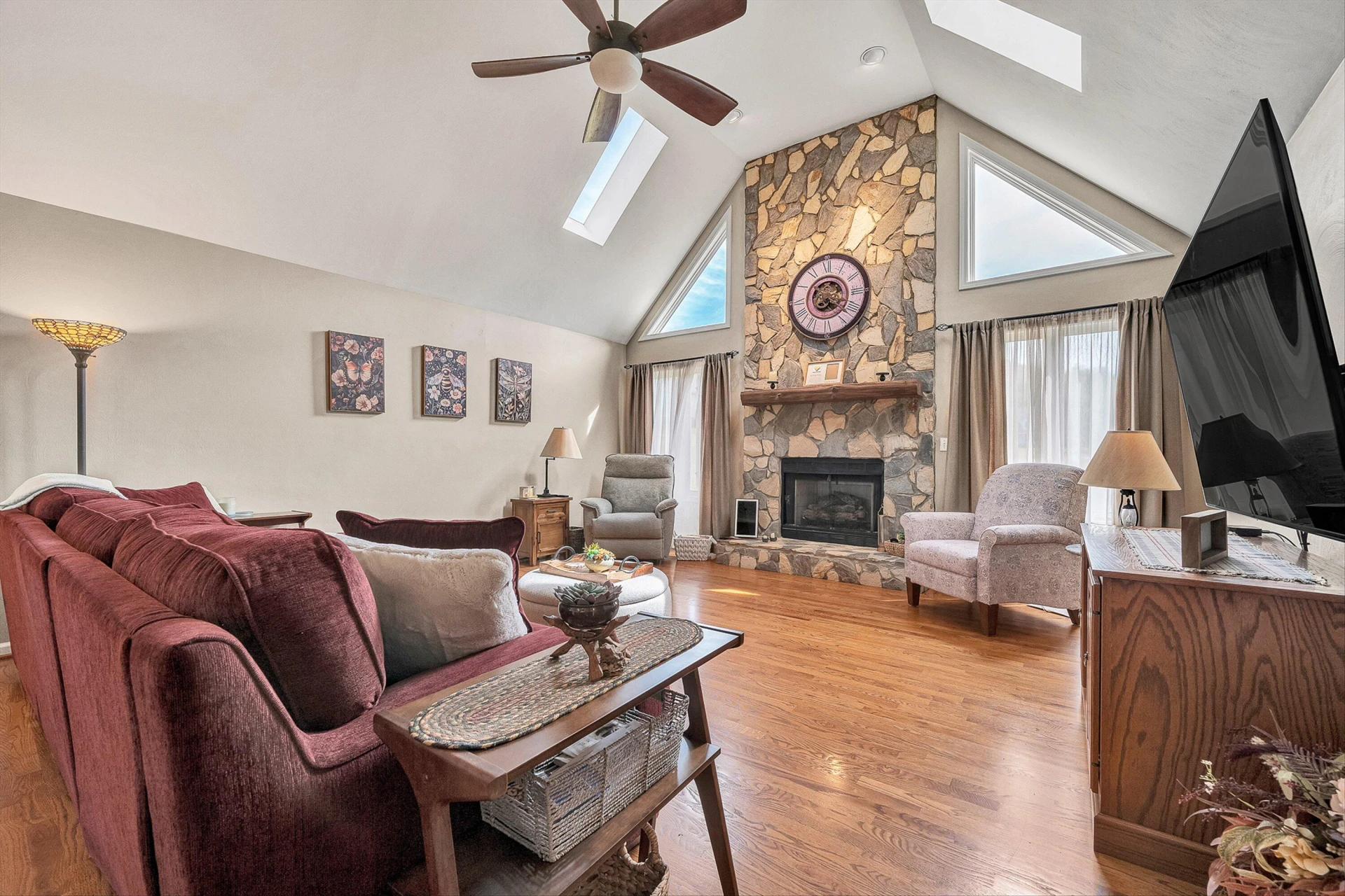 384 Deer Haven DR - Photo 8