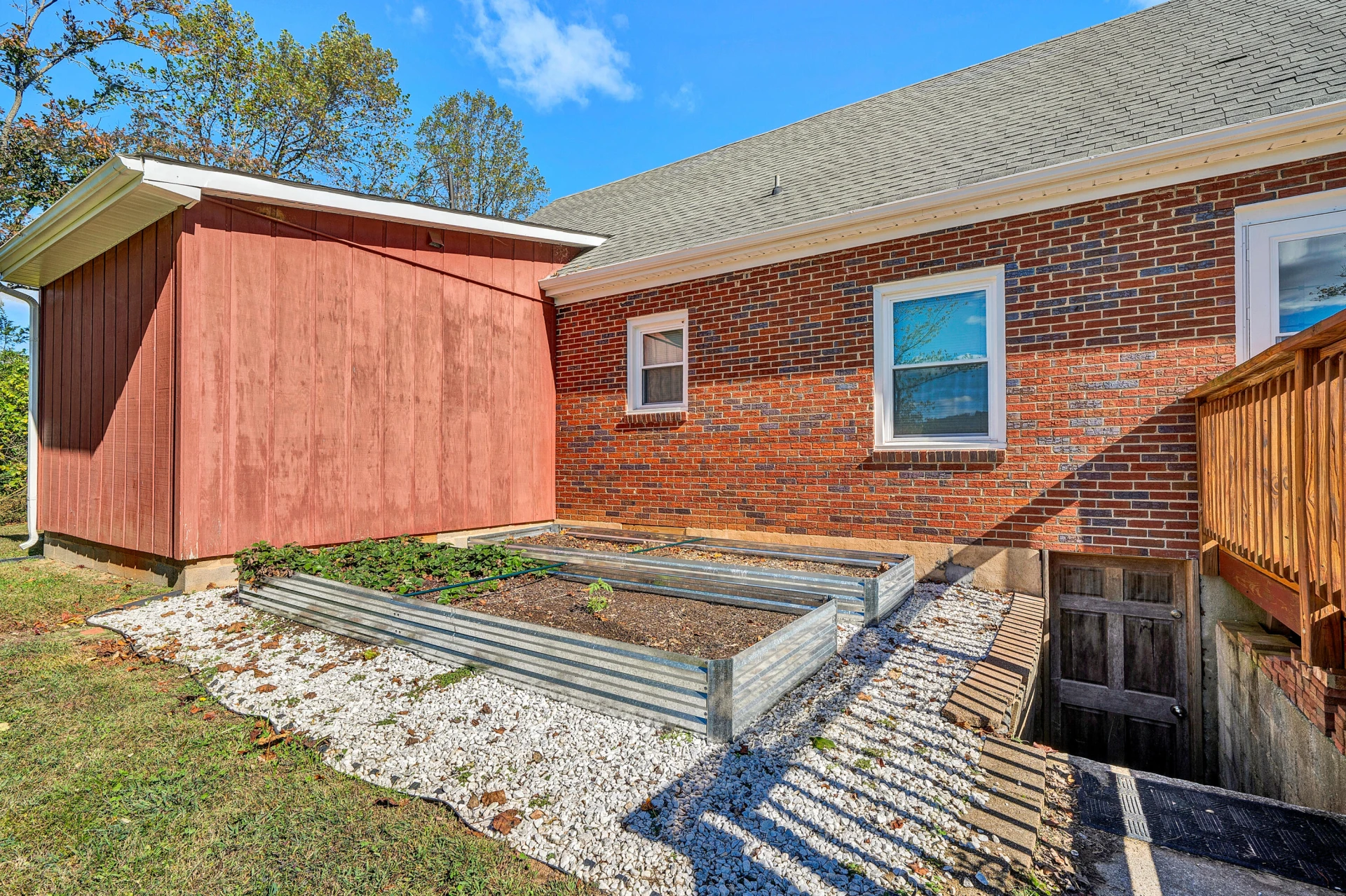 6303 Coopers Mountain RD - Photo 29