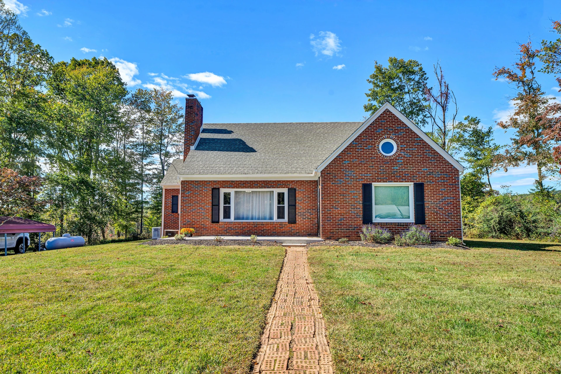 6303 Coopers Mountain RD - Photo 30