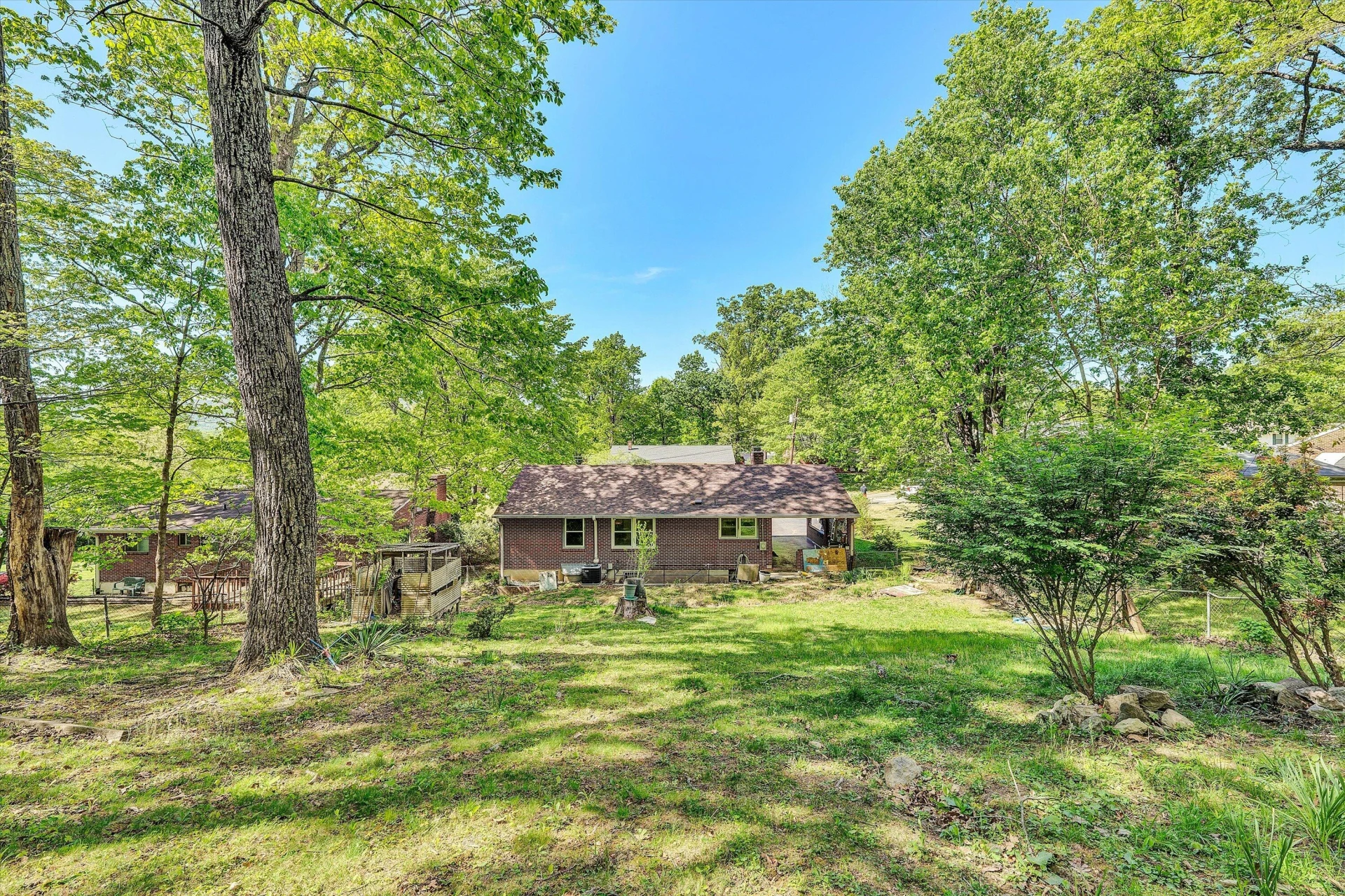 5128 Youngwood DR - Photo 15