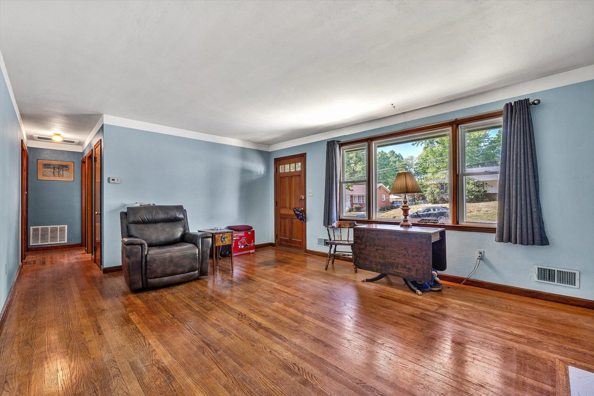 5128 Youngwood DR - Photo 4