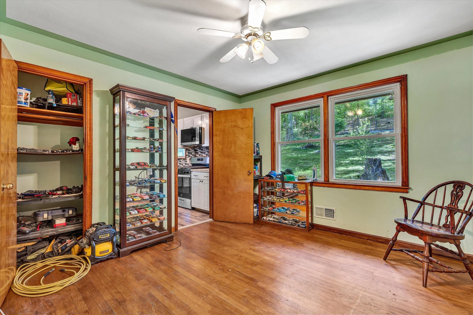 5128 Youngwood DR - Photo 6