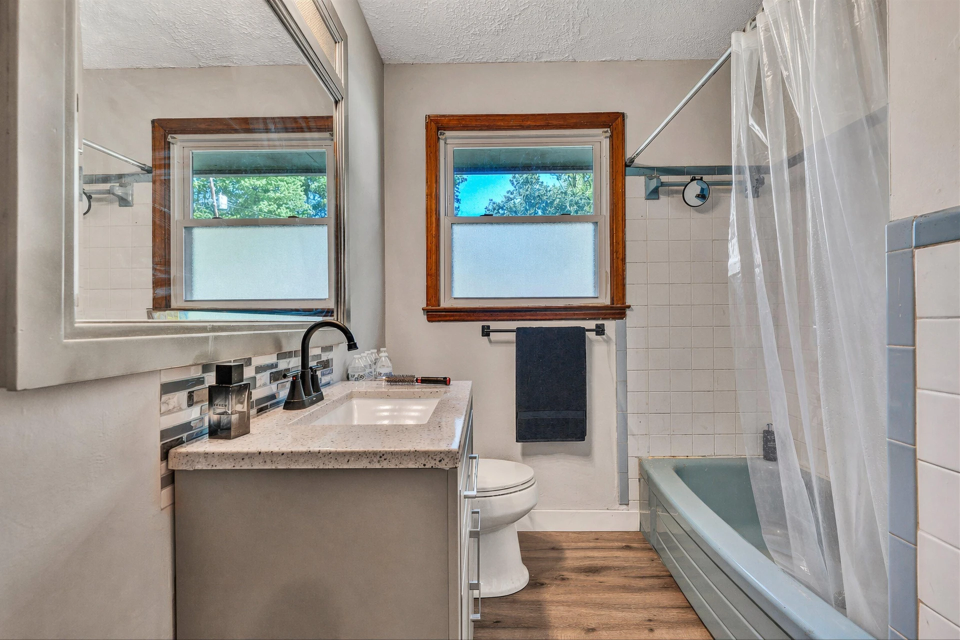 5128 Youngwood DR - Photo 7