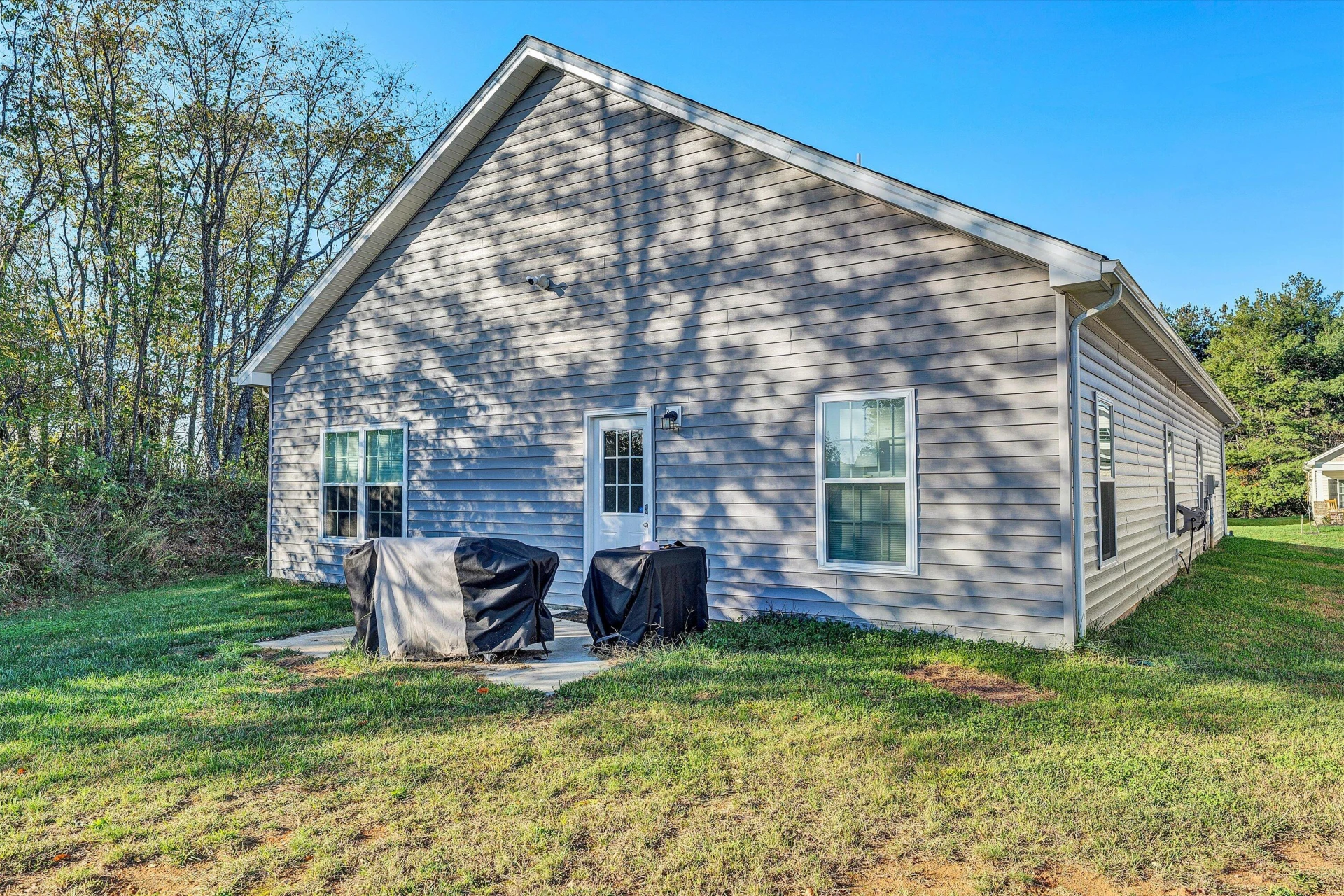 2029 Heys LN - Photo 32