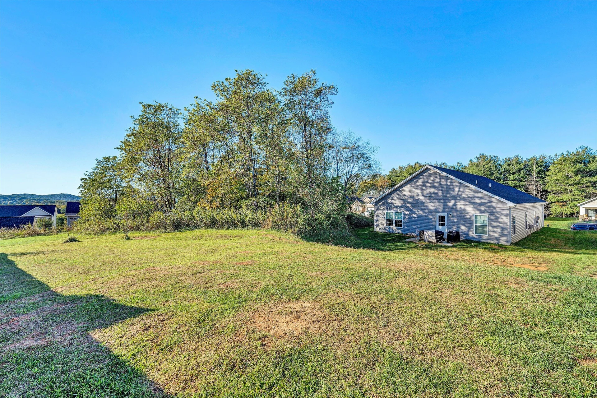2029 Heys LN - Photo 33