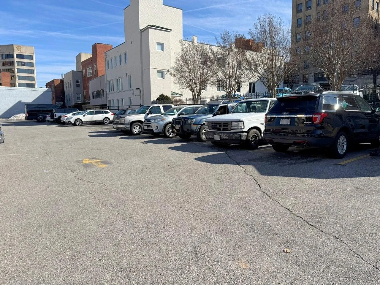 506 1st ST - Photo 2