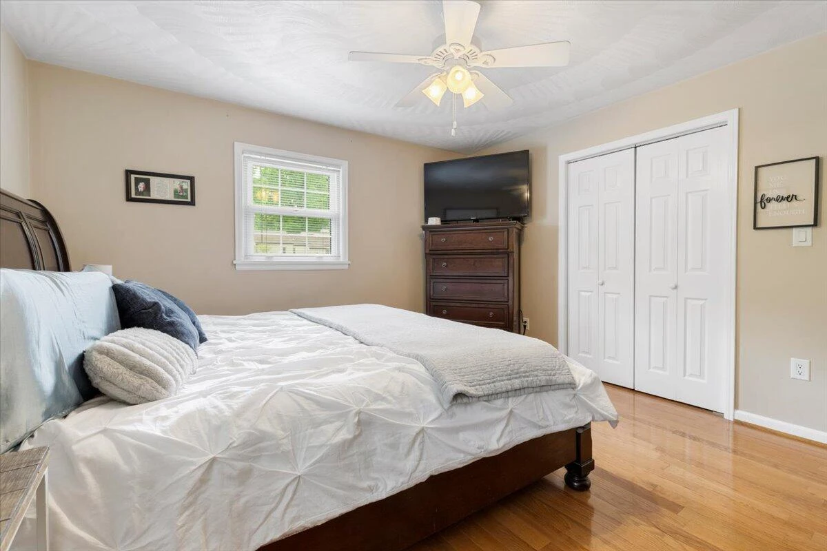 5403 Tomahawk CIR - Photo 23