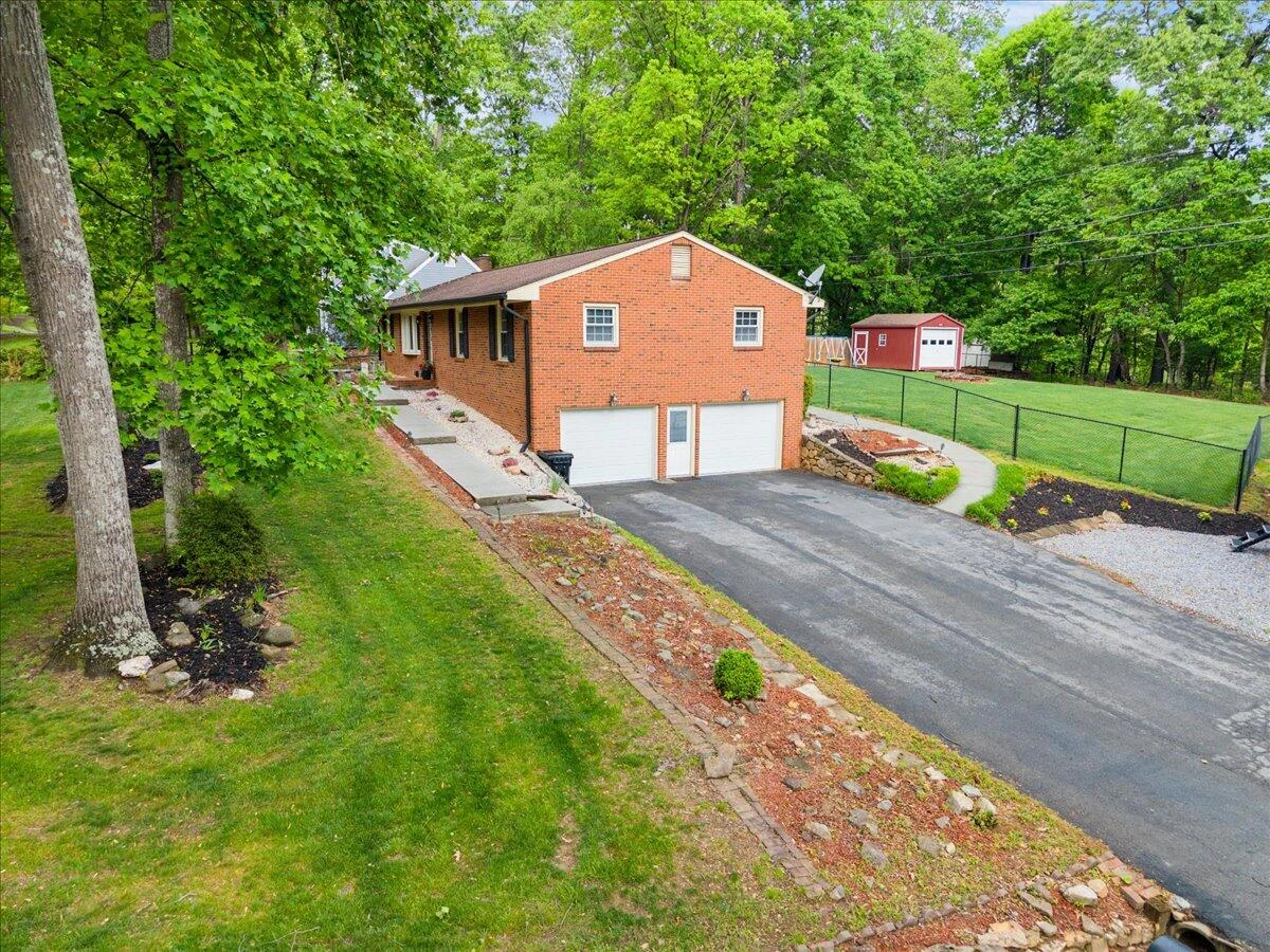 5403 Tomahawk CIR - Photo 34
