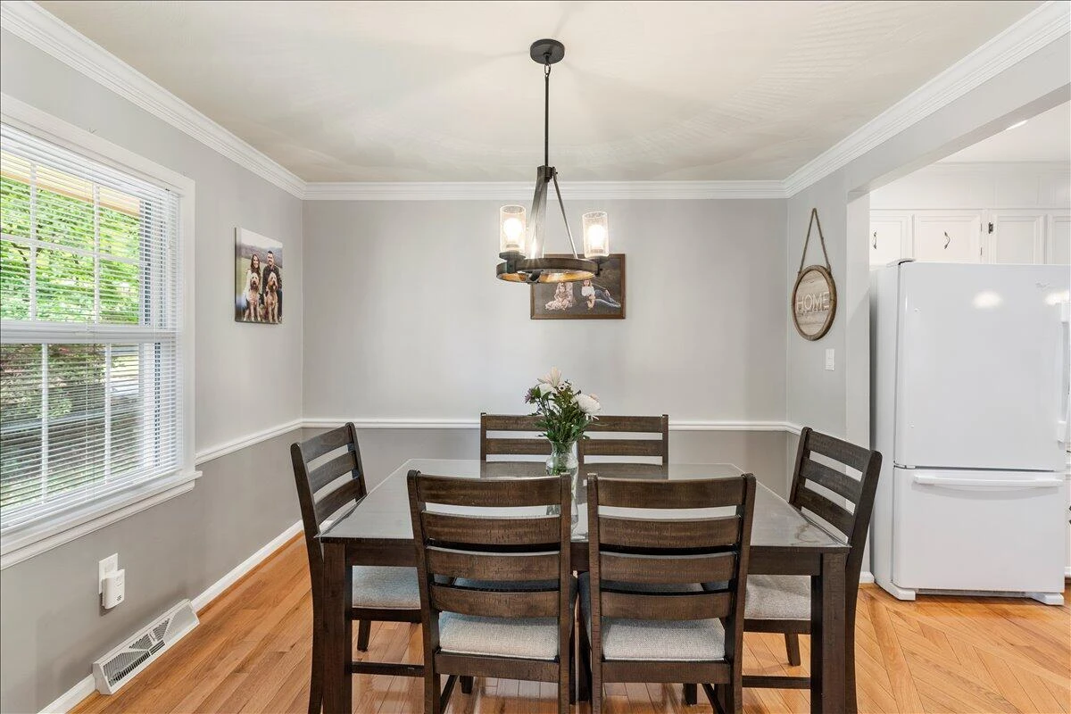 5403 Tomahawk CIR - Photo 10