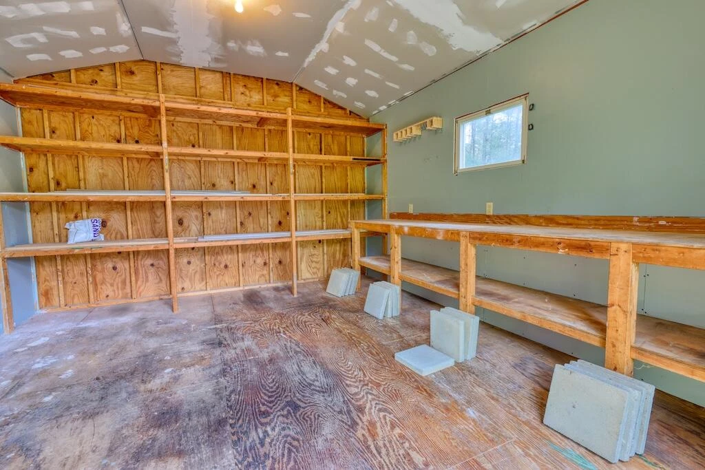 4751 Webbs Mill RD - Photo 31