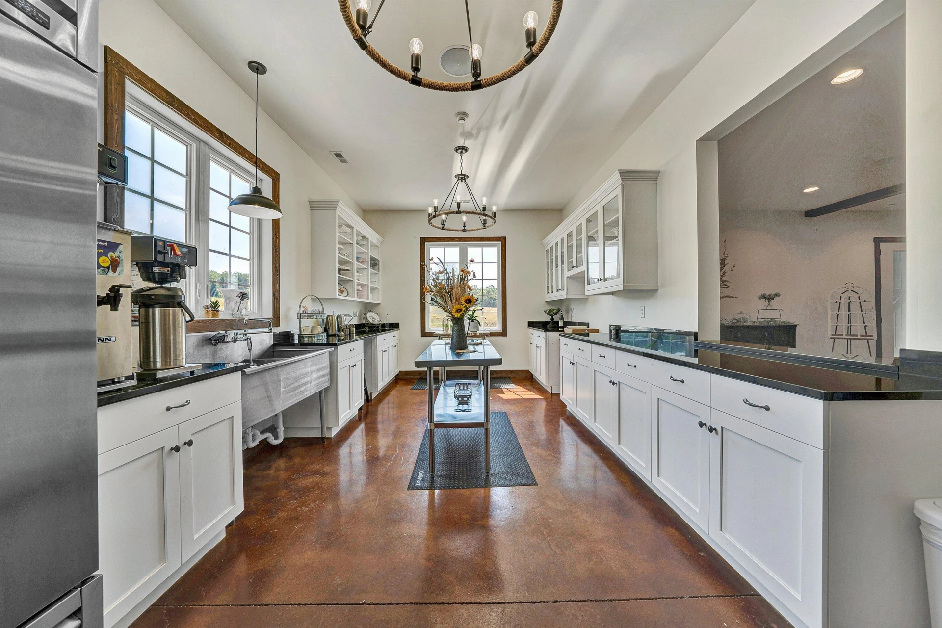 9945 BROOKS MILL RD - Photo 26