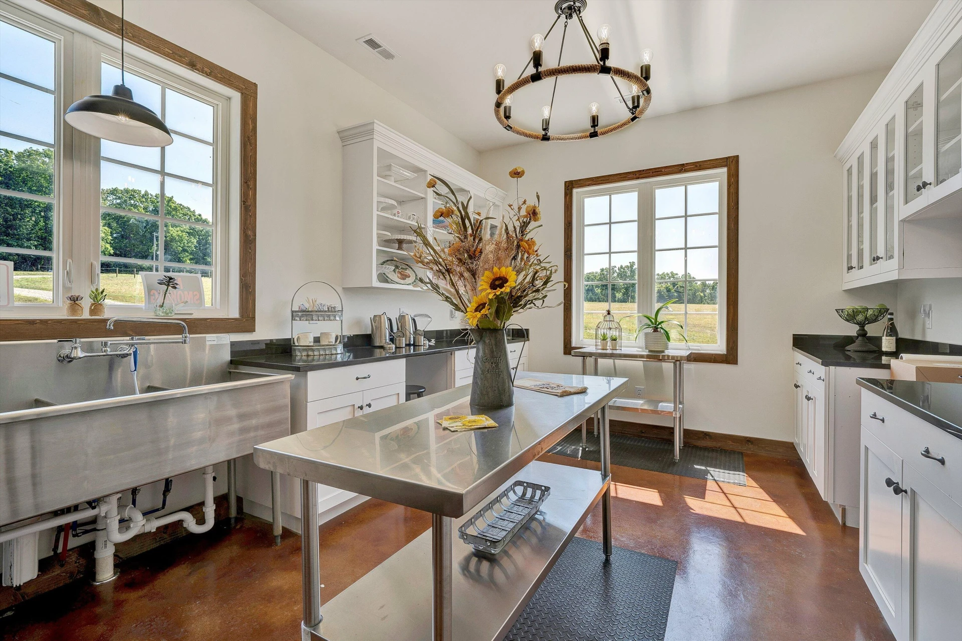 9945 BROOKS MILL RD - Photo 30