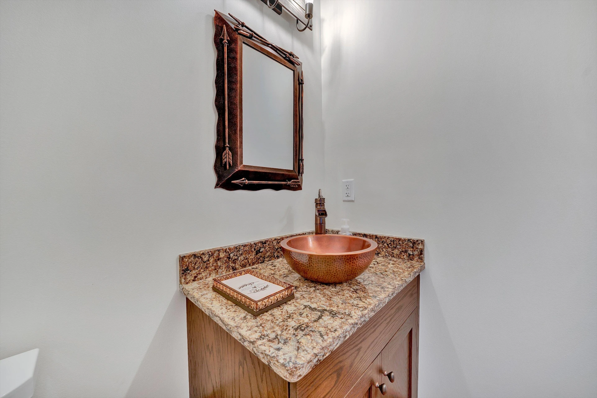 9945 BROOKS MILL RD - Photo 40
