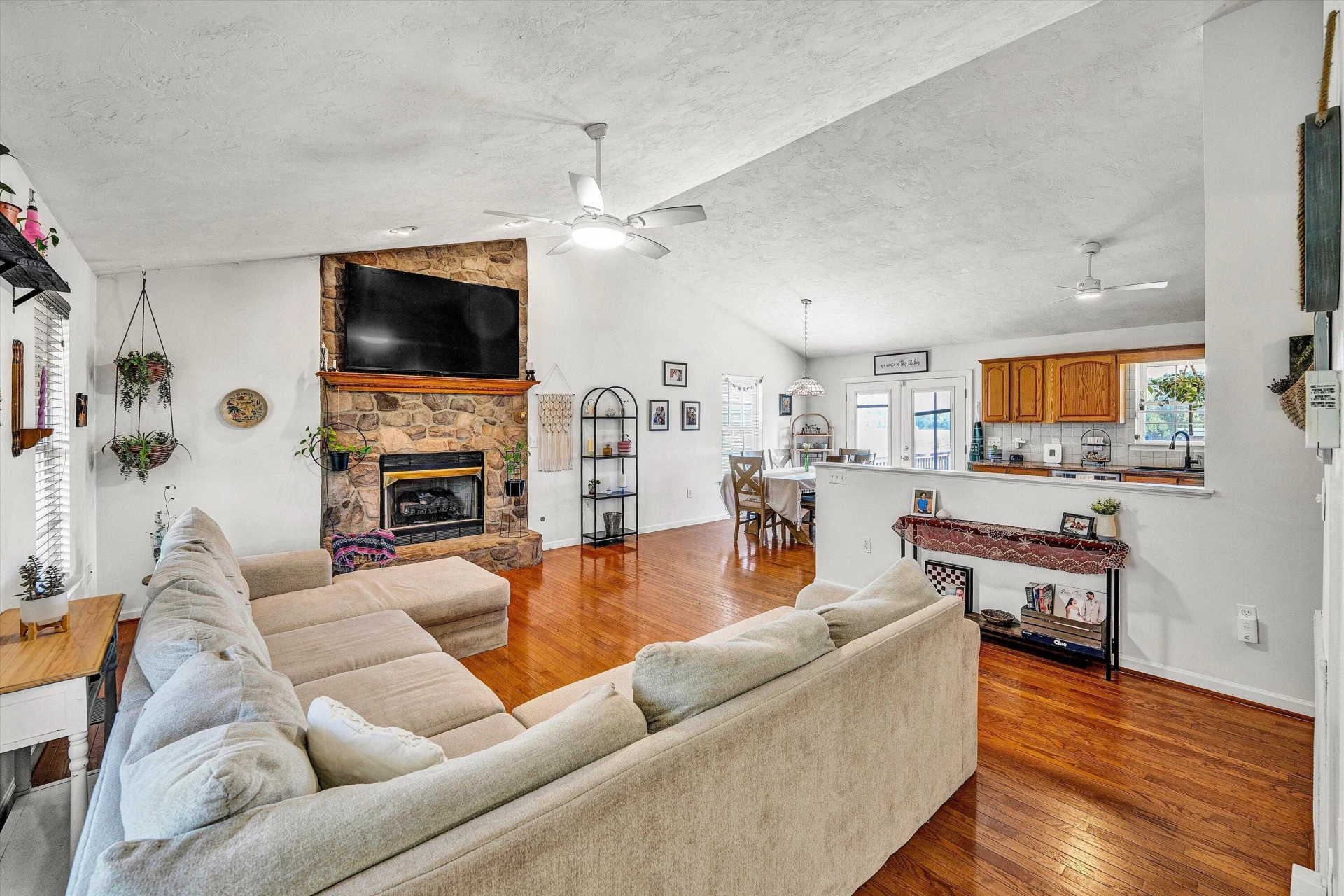 2210 Isle Of Pines DR - Photo 10