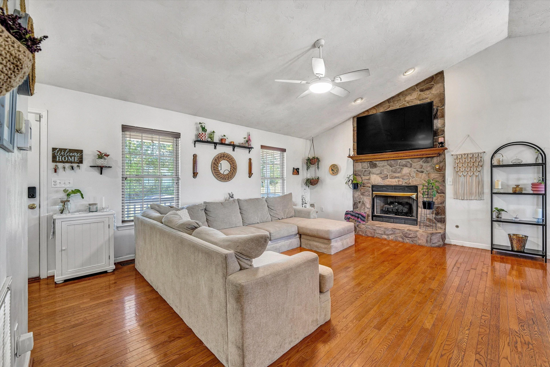 2210 Isle Of Pines DR - Photo 11