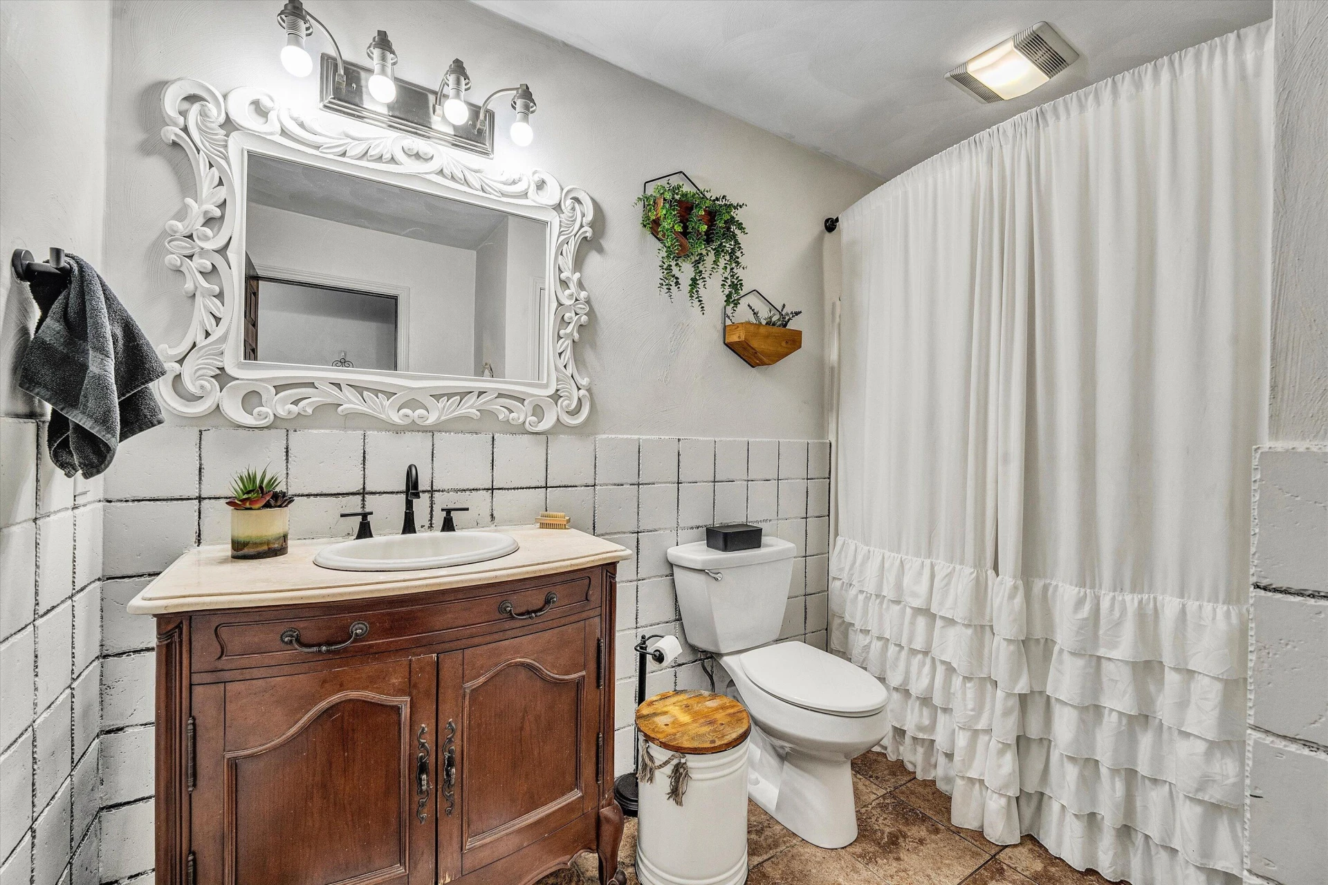 2210 Isle Of Pines DR - Photo 27