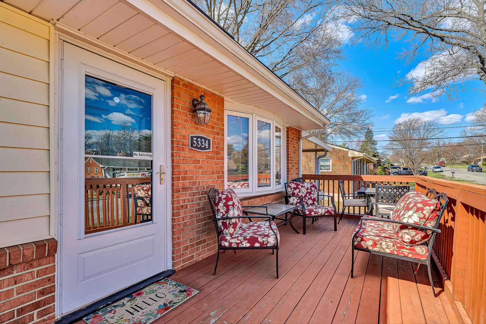5334 Oakland BLVD - Photo 2