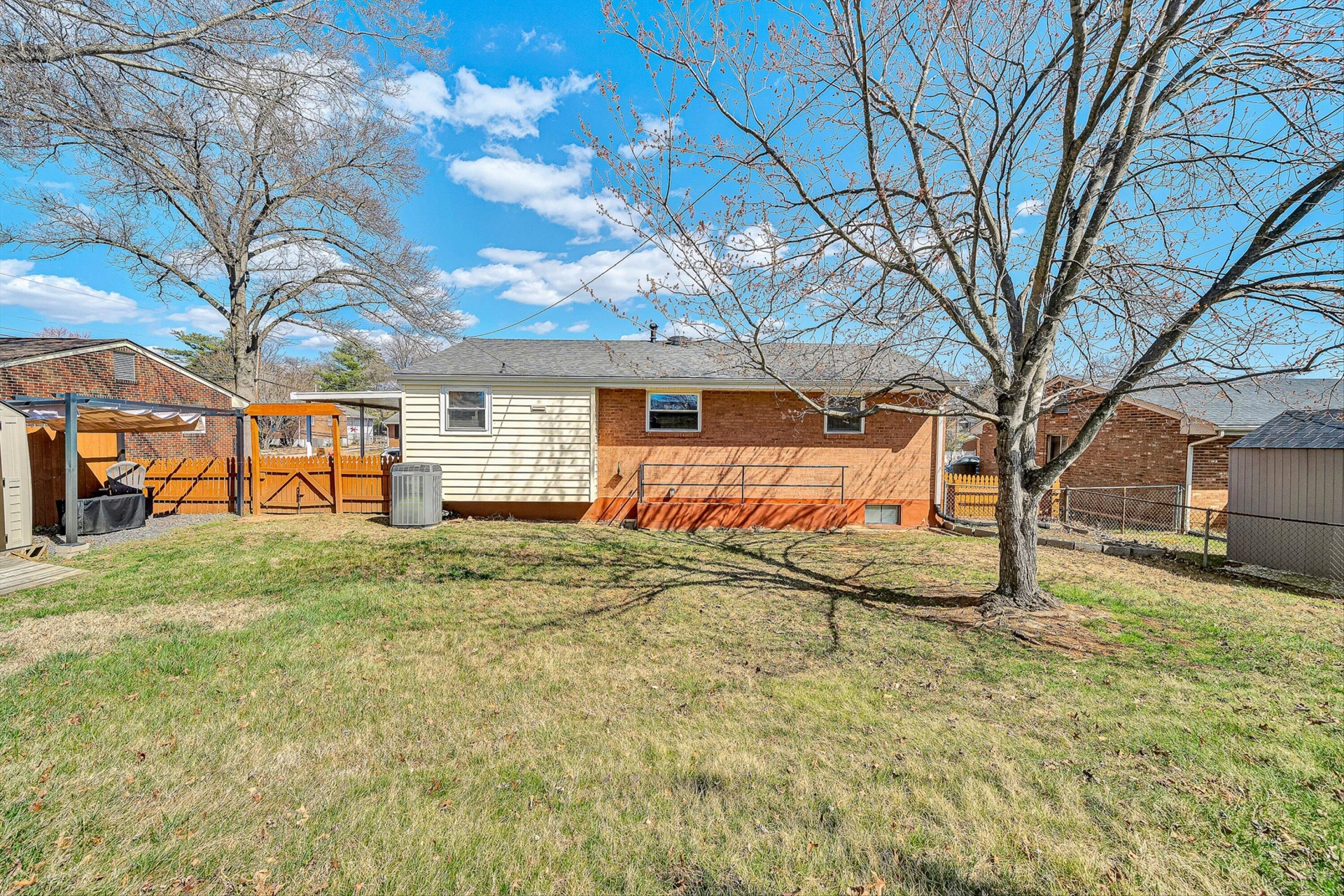 5334 Oakland BLVD - Photo 24