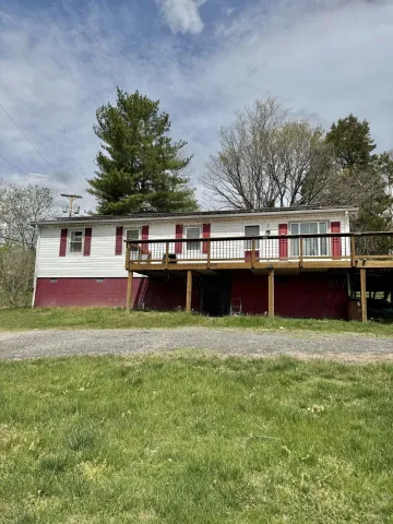 6237 Parrott Mountain RD, Radford, VA, 24142