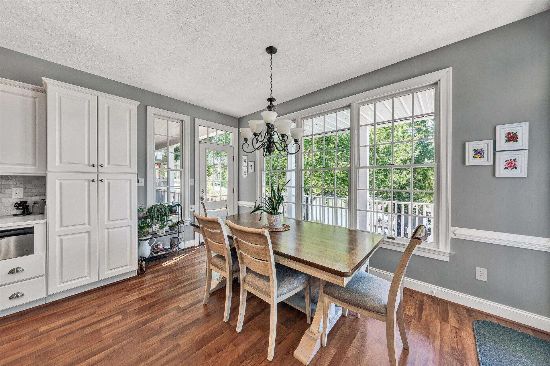 145 Bridleridge RD - Photo 14