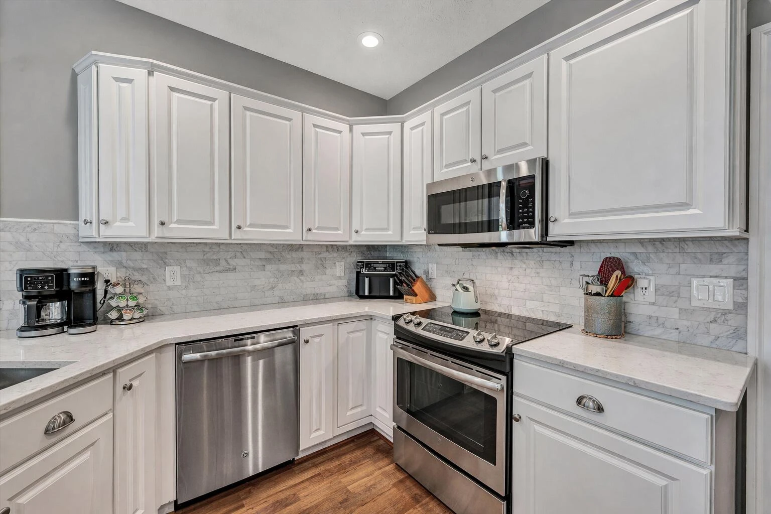 145 Bridleridge RD - Photo 19