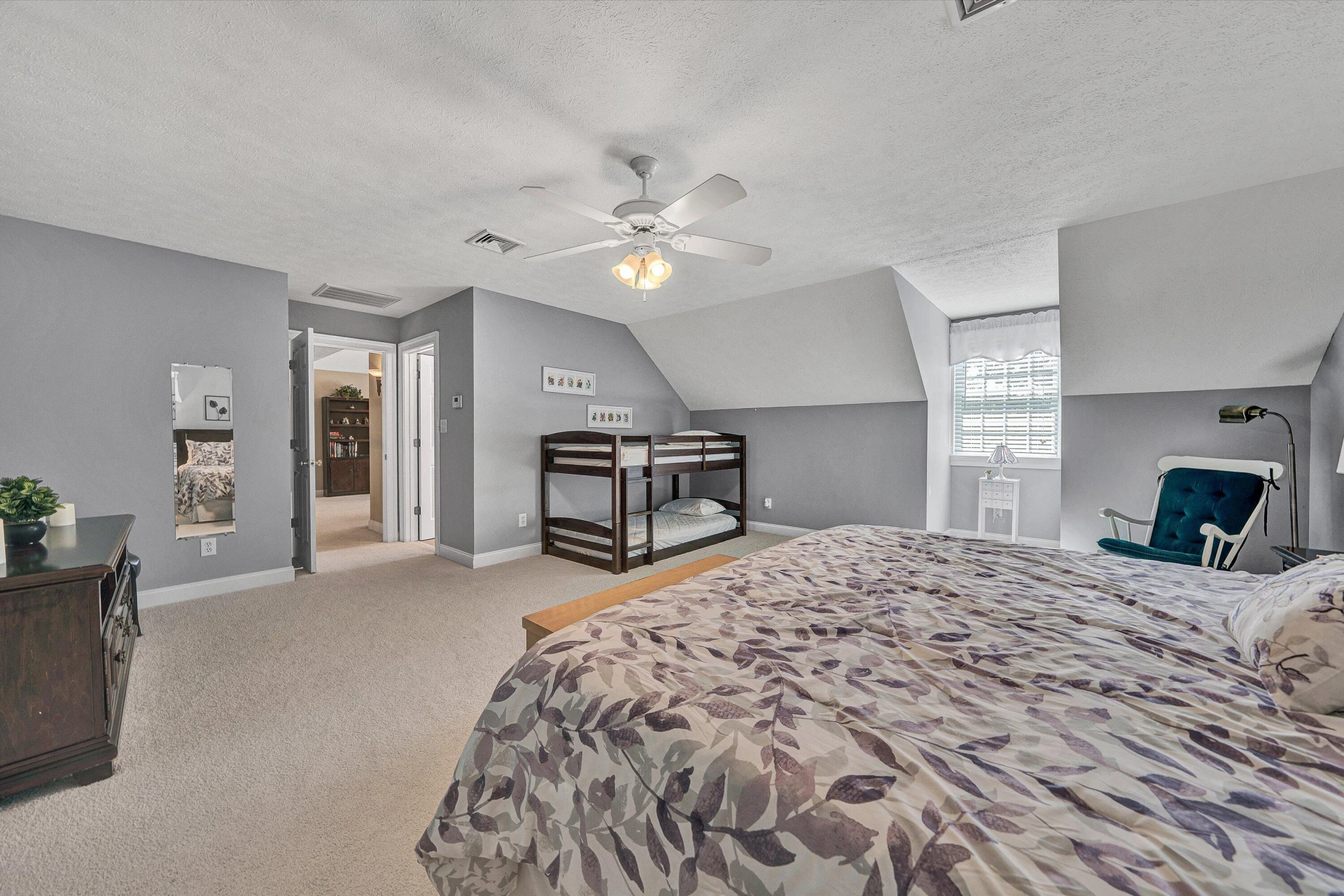 145 Bridleridge RD - Photo 44