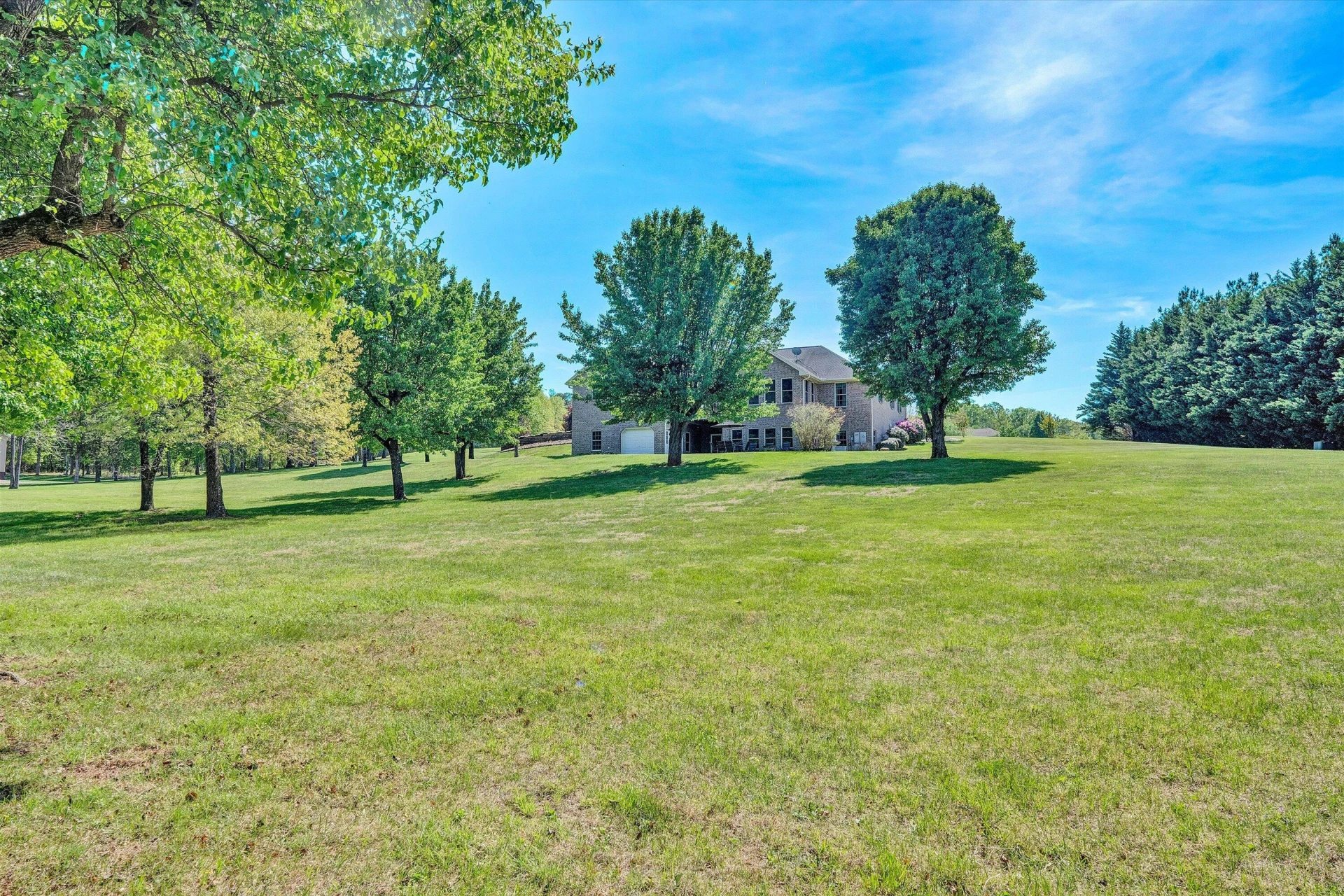 137 Whispering Meadows LN - Photo 65