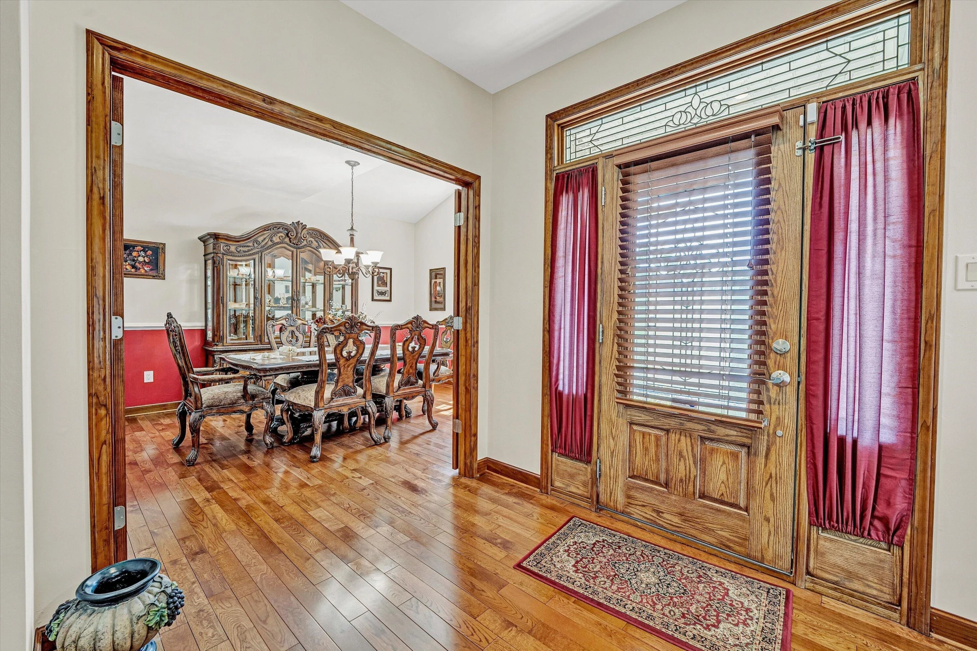 137 Whispering Meadows LN - Photo 9