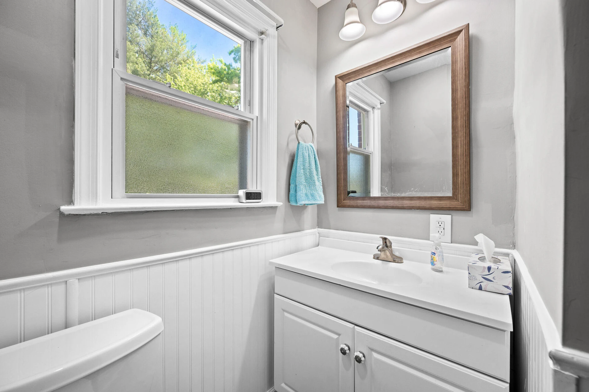 1659 Shady Knoll AVE - Photo 34