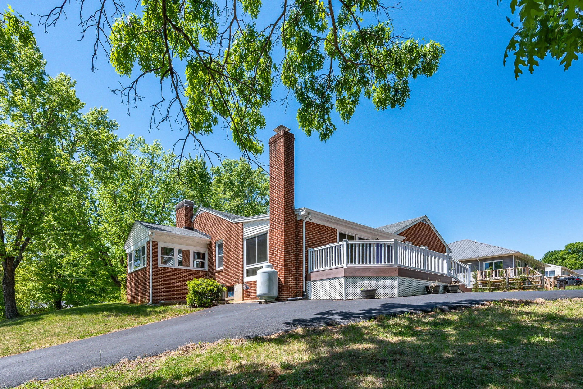 1659 Shady Knoll AVE - Photo 47