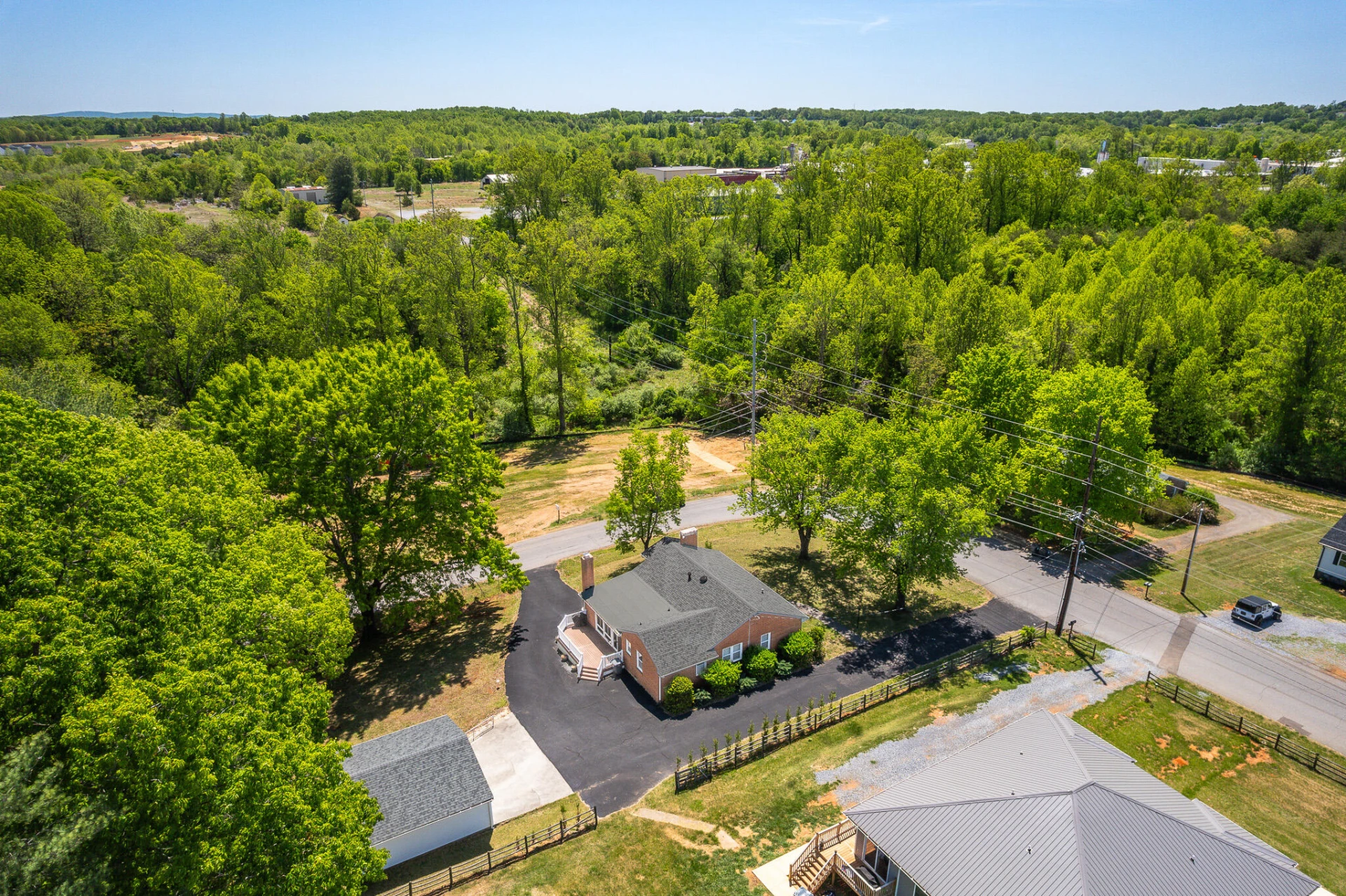 1659 Shady Knoll AVE - Photo 55