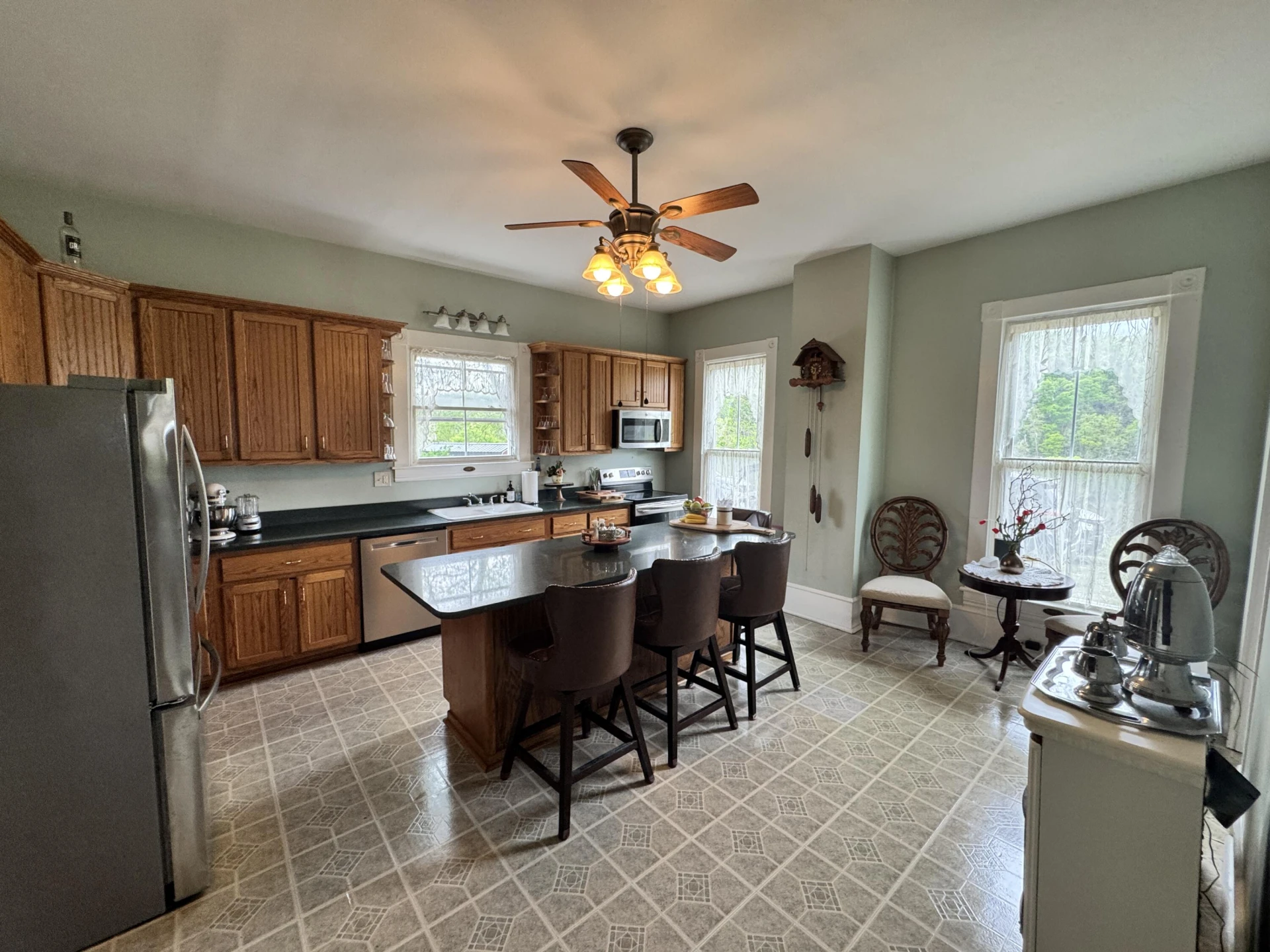 17749 Main ST - Photo 6