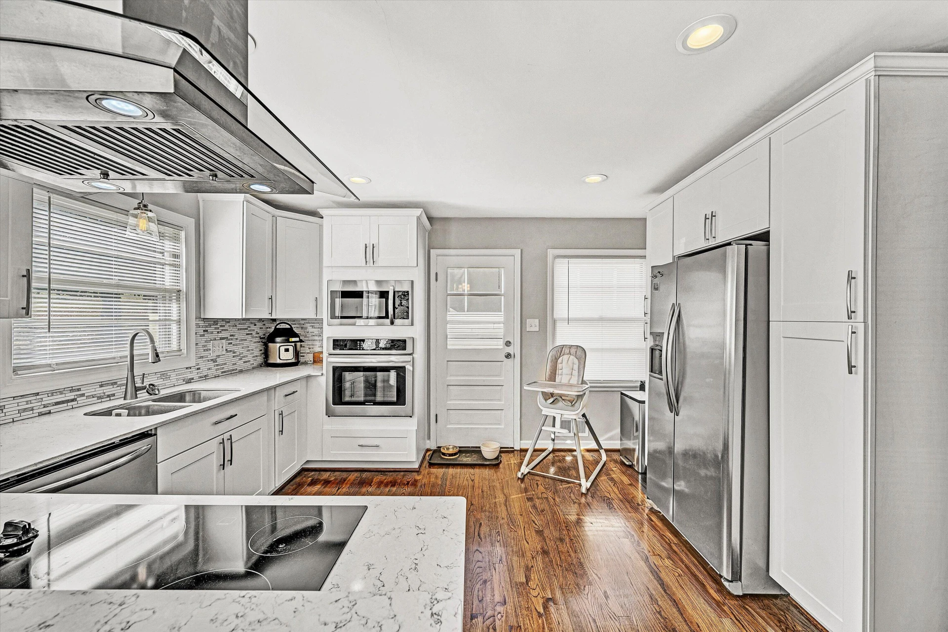 3558 Wright RD - Photo 7