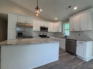 804 Harrison AVE - Photo 9