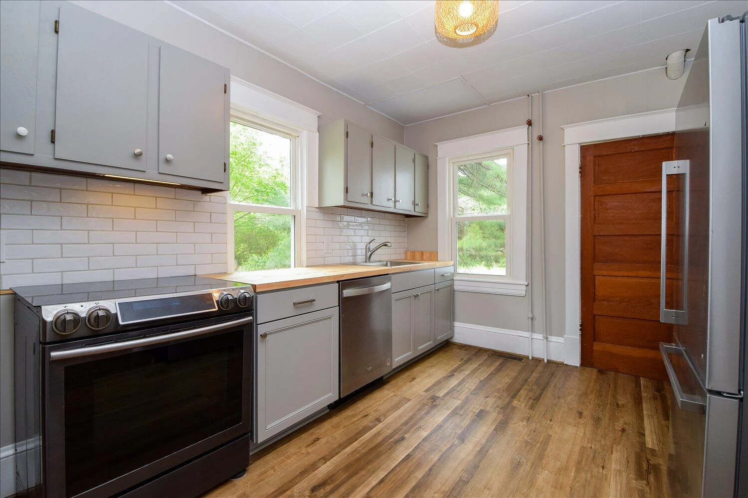 2249 Garden City BLVD - Photo 12