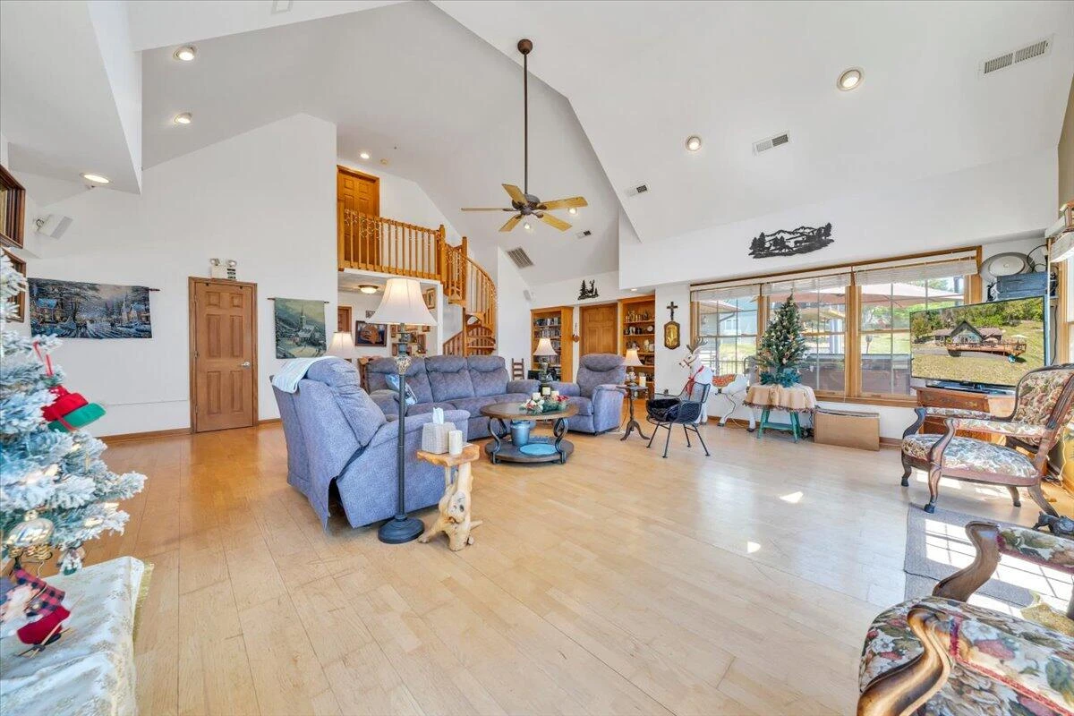 531 Brookwood RD - Photo 15