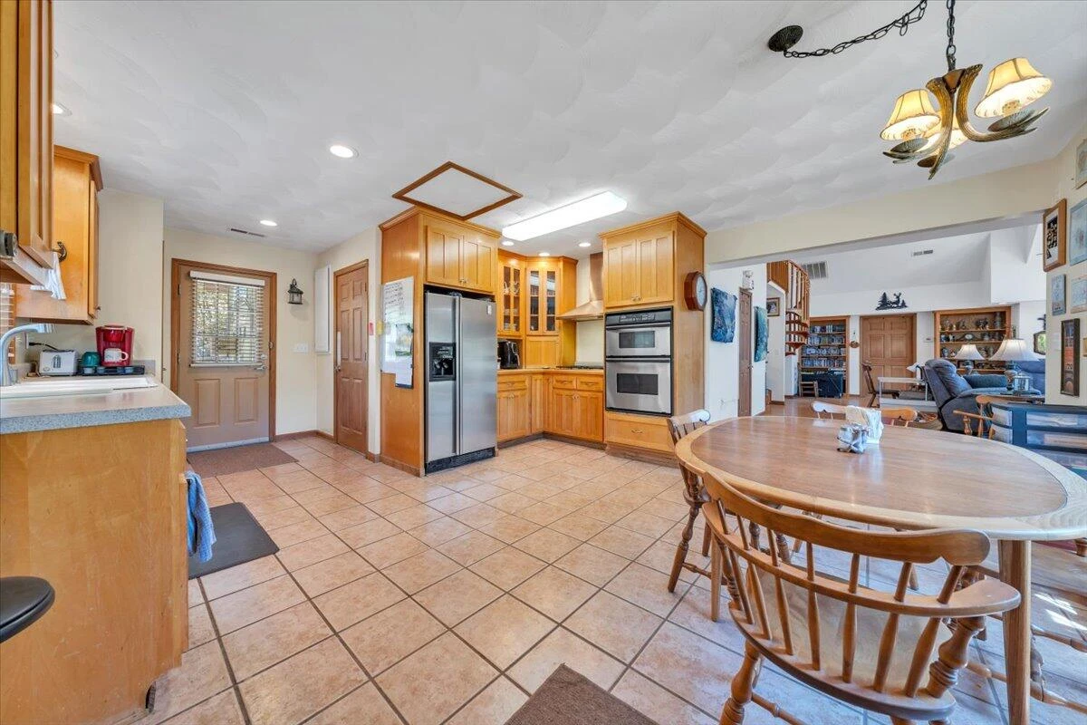 531 Brookwood RD - Photo 16