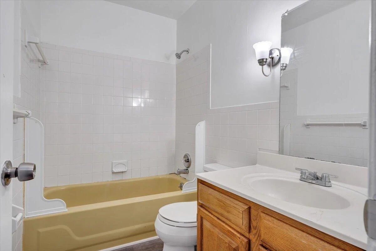 1702 Elbert DR ## 1704 - Photo 14