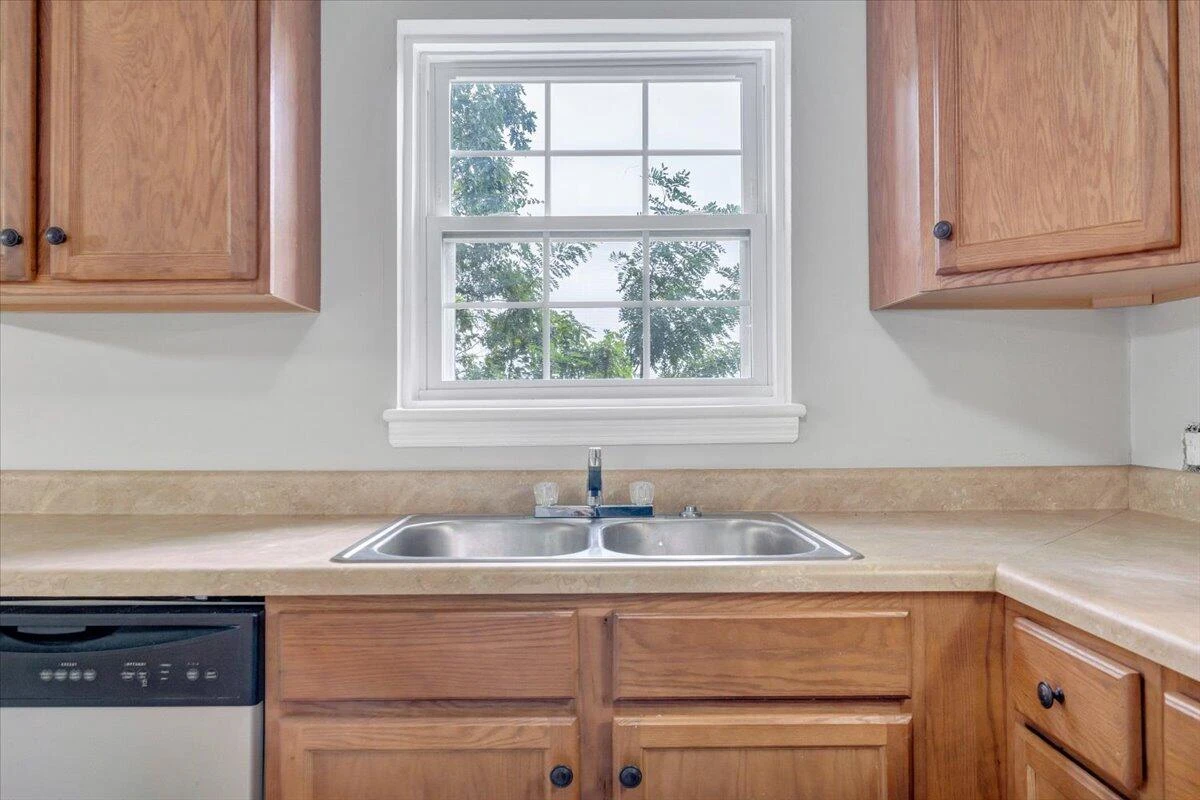 1702 Elbert DR ## 1704 - Photo 22