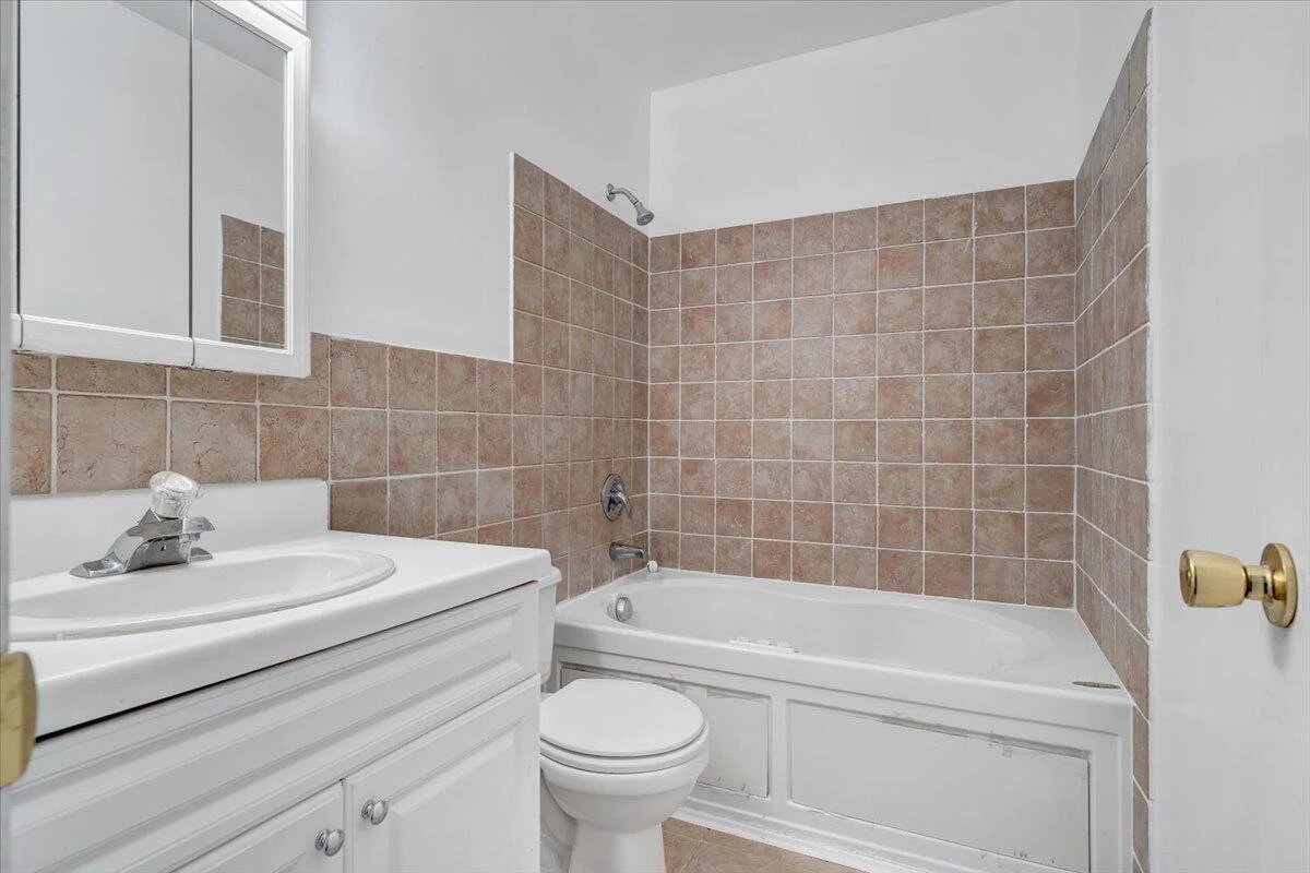 1702 Elbert DR ## 1704 - Photo 24