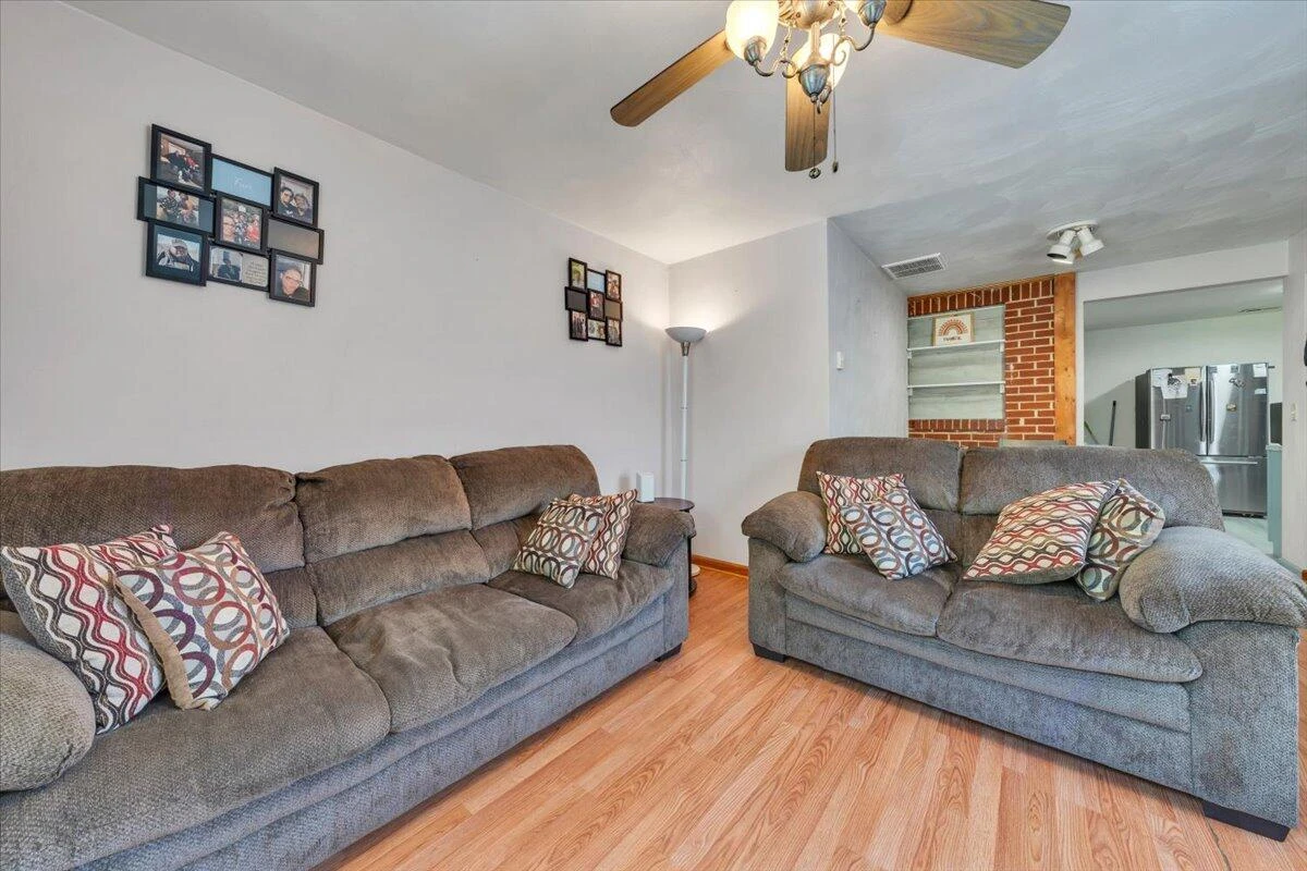2715 Mountainaire AVE - Photo 8