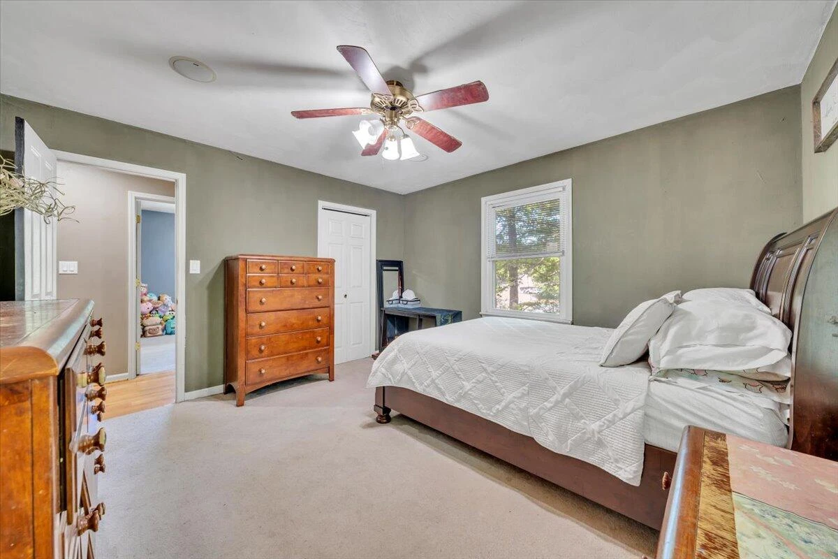 56 Heather LN - Photo 16