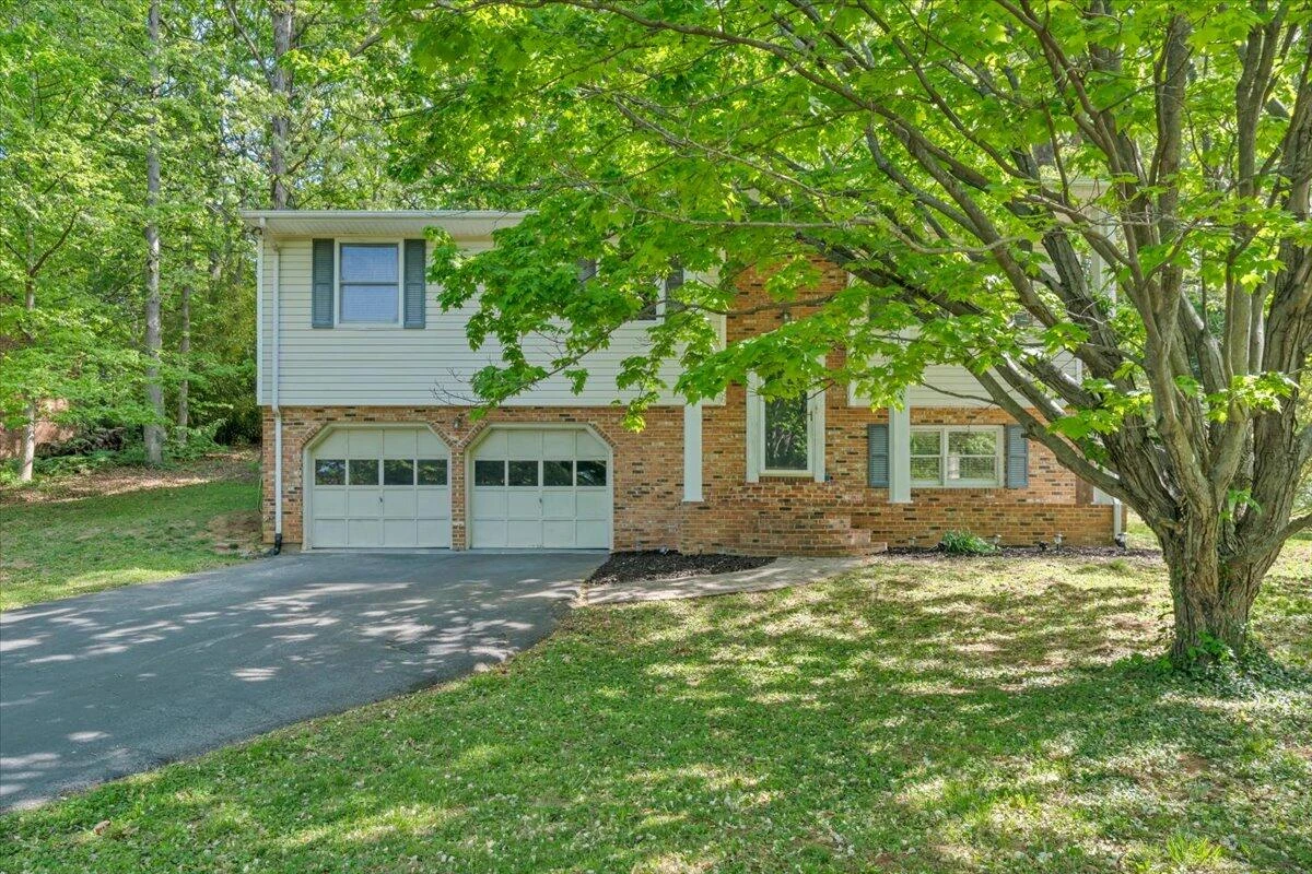 56 Heather LN - Photo 2