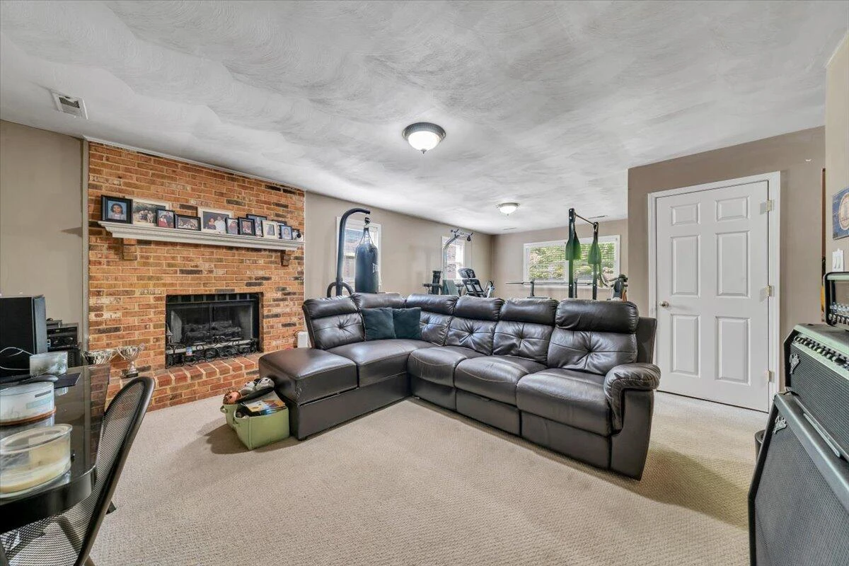 56 Heather LN - Photo 22