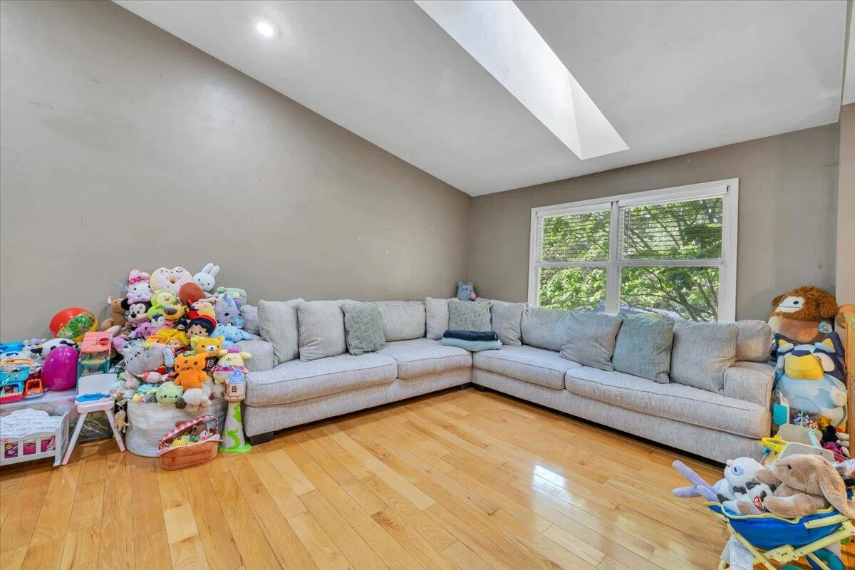 56 Heather LN - Photo 6