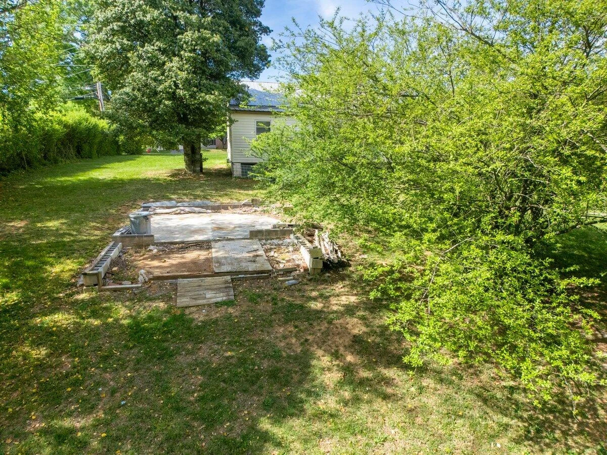 48 Upland DR - Photo 36