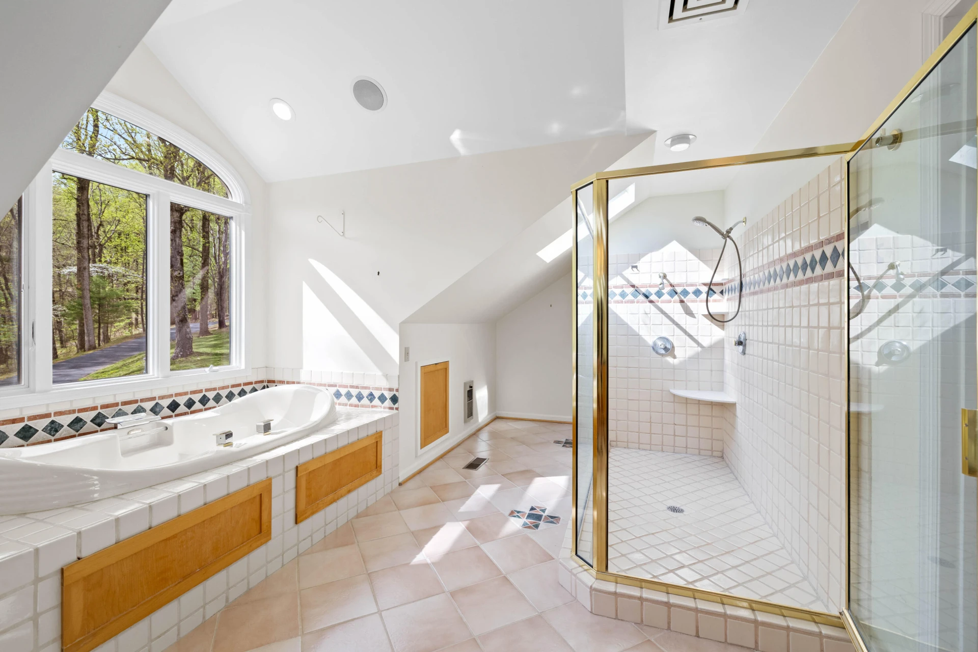 8501 Bent Mountain RD - Photo 17