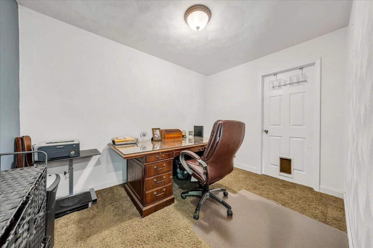 8664 Martins Creek RD - Photo 29