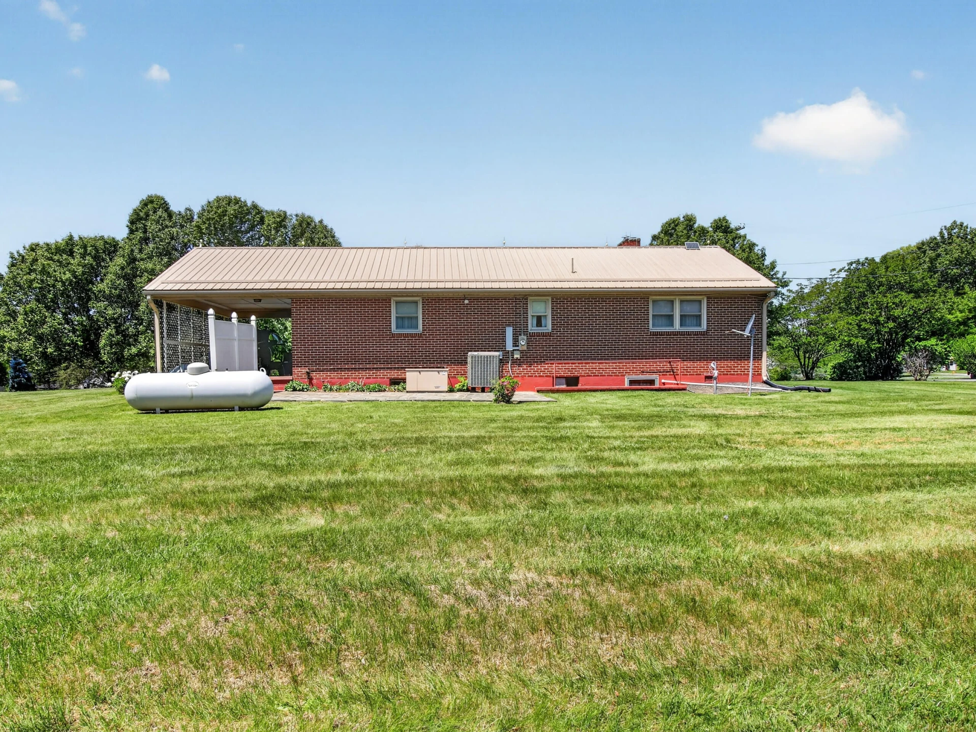 3191 Wards RD - Photo 36